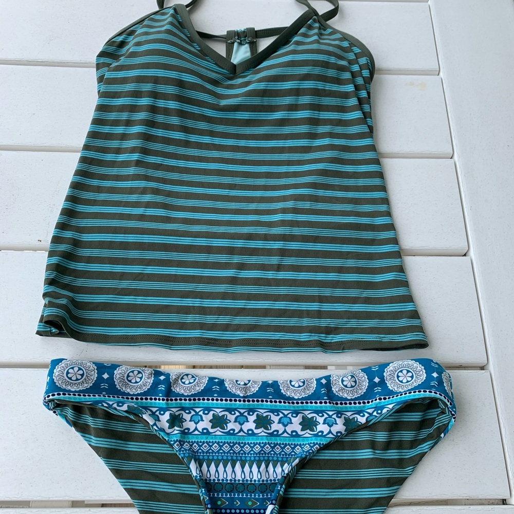 Carve tankini